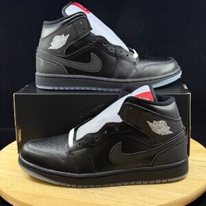 NEW Air Jordan 1 Mid SE Black/Black-White-Wolf Grey HV5177 010 Mens Size 8